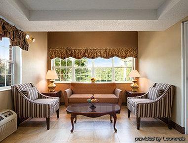 Microtel Inn By Wyndham Spartanburg Дункан Экстерьер фото